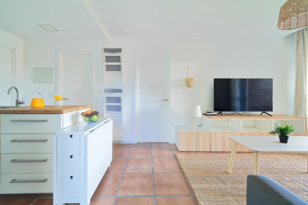 Apartamento En Benagalbon Con Terraza By Alterhome Bagian luar foto