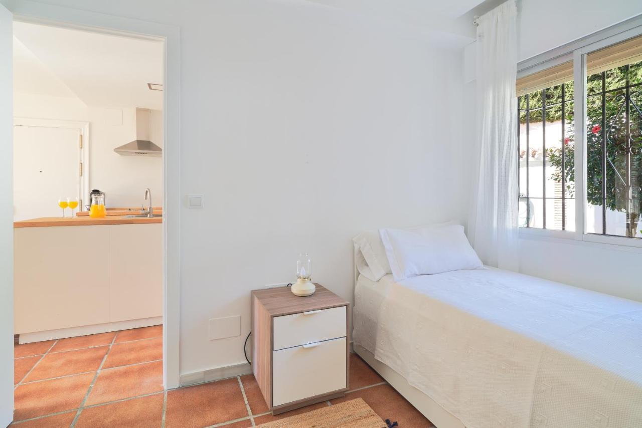 Apartamento En Benagalbon Con Terraza By Alterhome Bagian luar foto